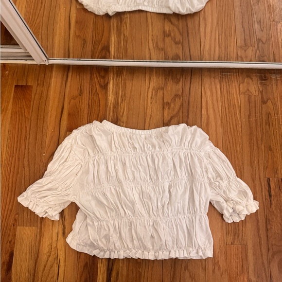 Zara Ruched Top - Picture 3 of 4